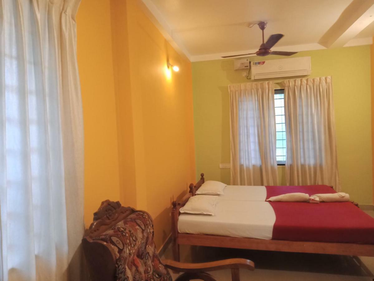 Frangipani Holiday Home Fort Kochi Екстер'єр фото
